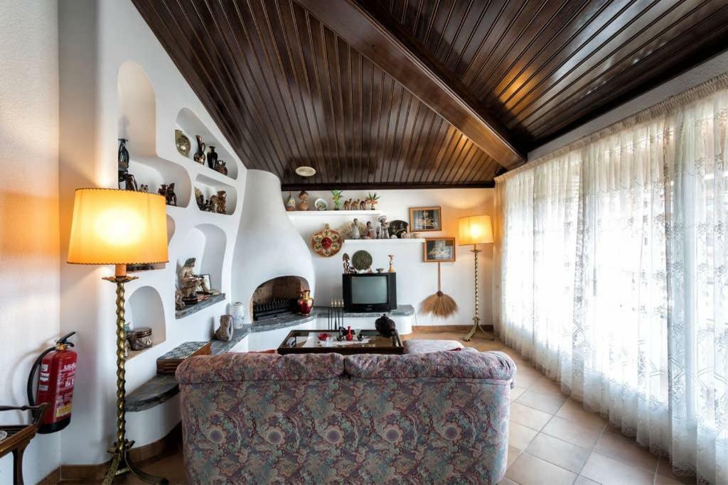 Villa Paquita Калея Екстериор снимка