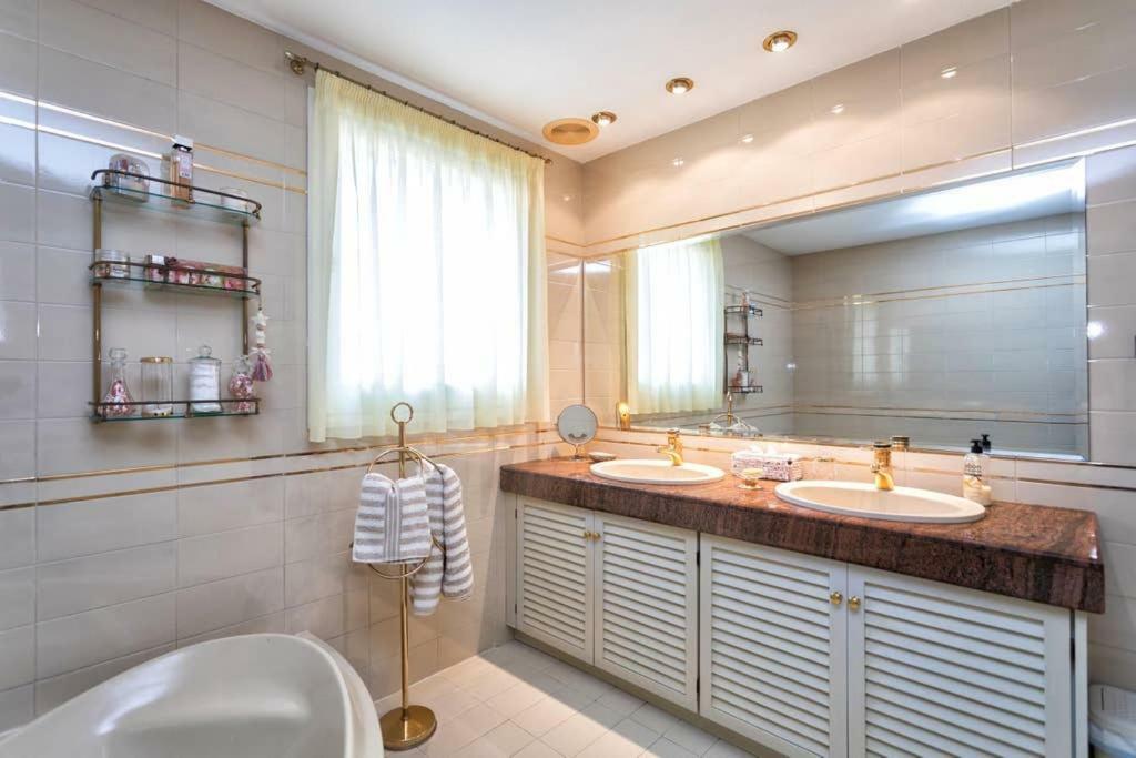 Villa Paquita Калея Екстериор снимка